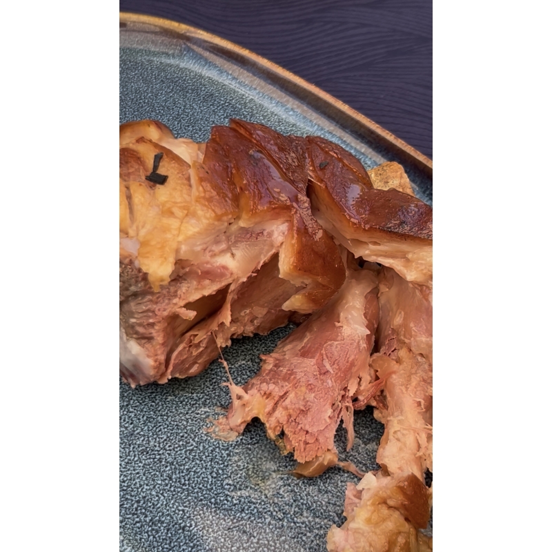 Codillo al estilo alemán Eisbein