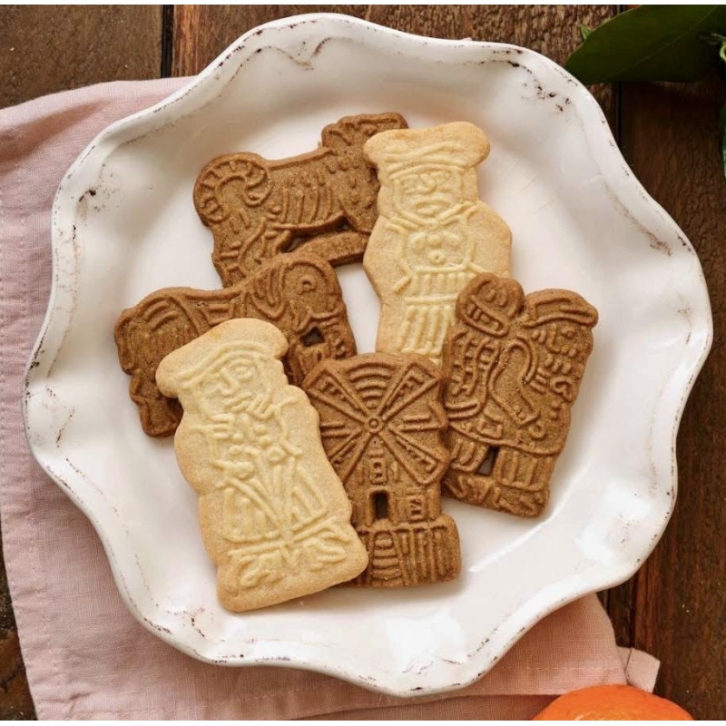 Galletas especiadas crujientes típicas