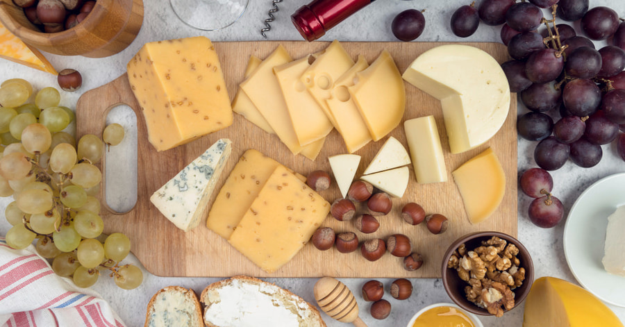 Cómo preparar una tabla de quesos, receta