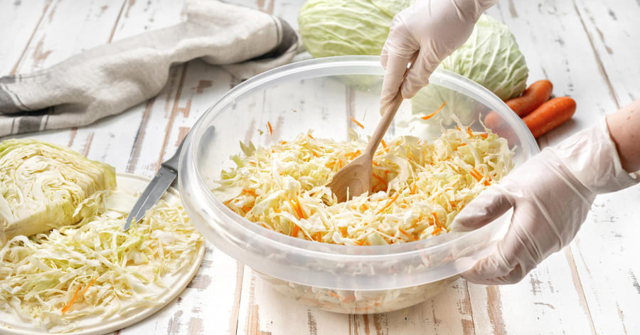 ¿Cuánto tiempo hay que dejar fermentar el chucrut?